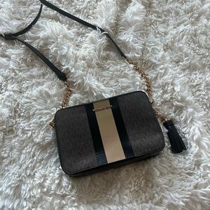 Michael Kors Crossbody Purse